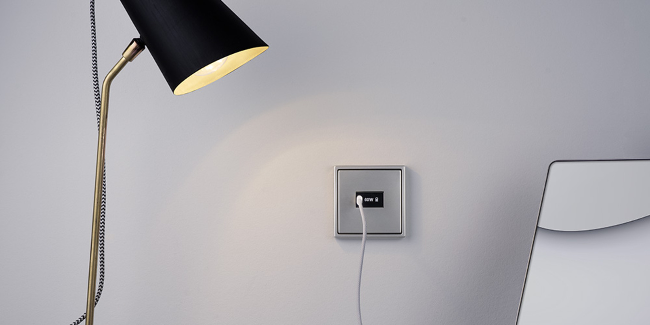 Ladegerät USB PD 60 bei Elektro Jobst GmbH in Regensburg