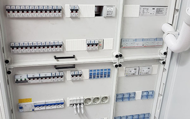 Elektro­installation bei Elektro Jobst GmbH in Regensburg