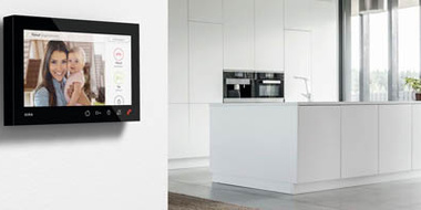 Gira Wohnungsstation bei Elektro Jobst GmbH in Regensburg